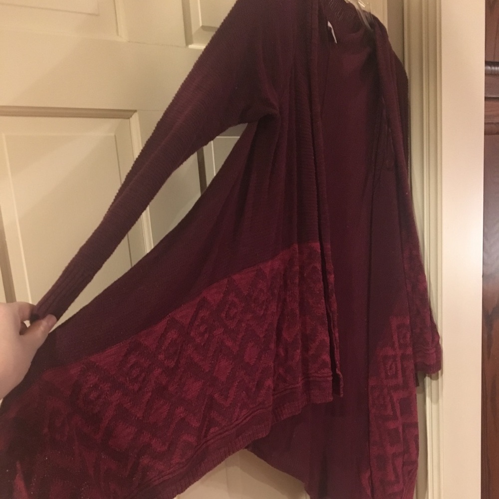Maroon and Magenta Patterned Sweater